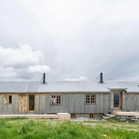 Aparthotel Lofoten - Edvardbua Kvalnes (Vestvagoy)